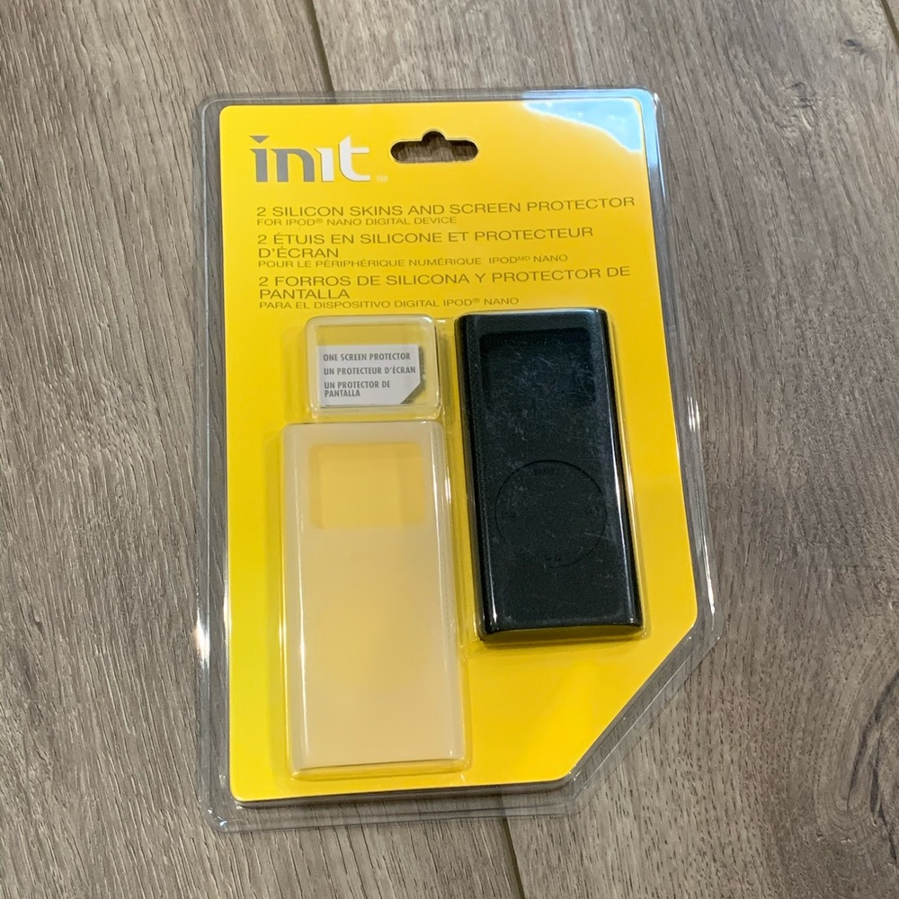 Brand new silicone skins and screen protector